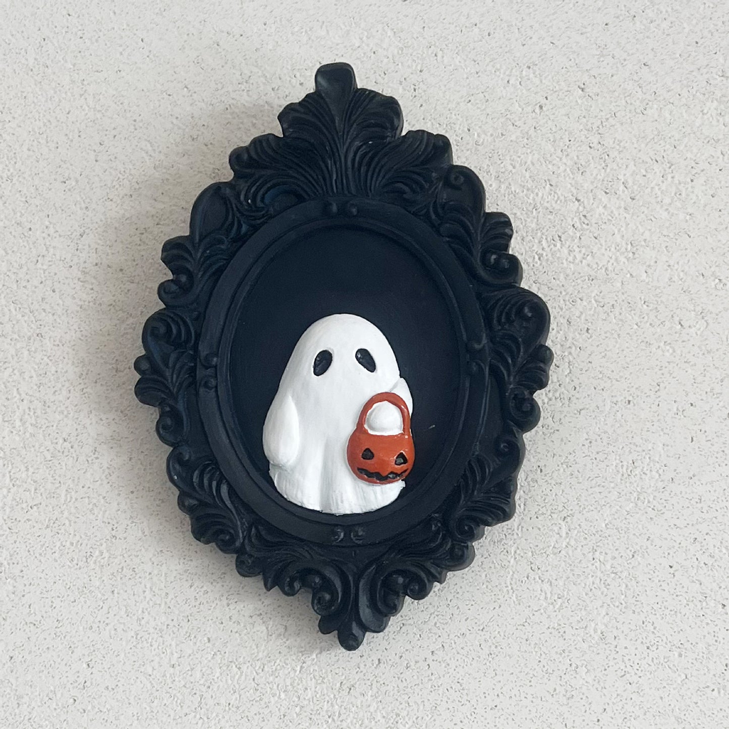 Halloween Resin Ornaments Trick Or Treat Ghost Wall Decorations - ZA-ZOLA