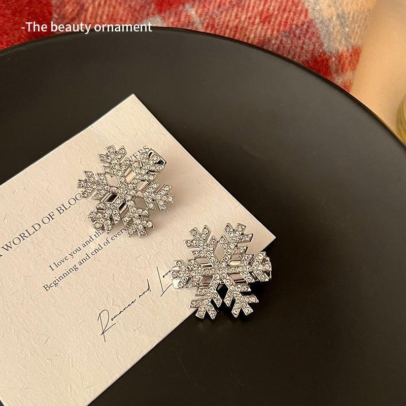 Snowflake Pearl Barrettes – Elegant Hairpins for Women’s Festive Hairstyles - ZA-ZOLA