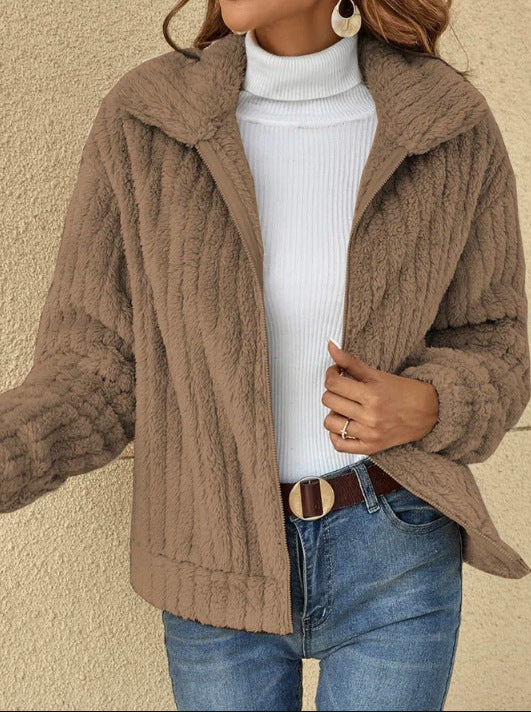 Women's Fleece Lapel Cropped Jacket – Cozy and Stylish Winter Outerwear