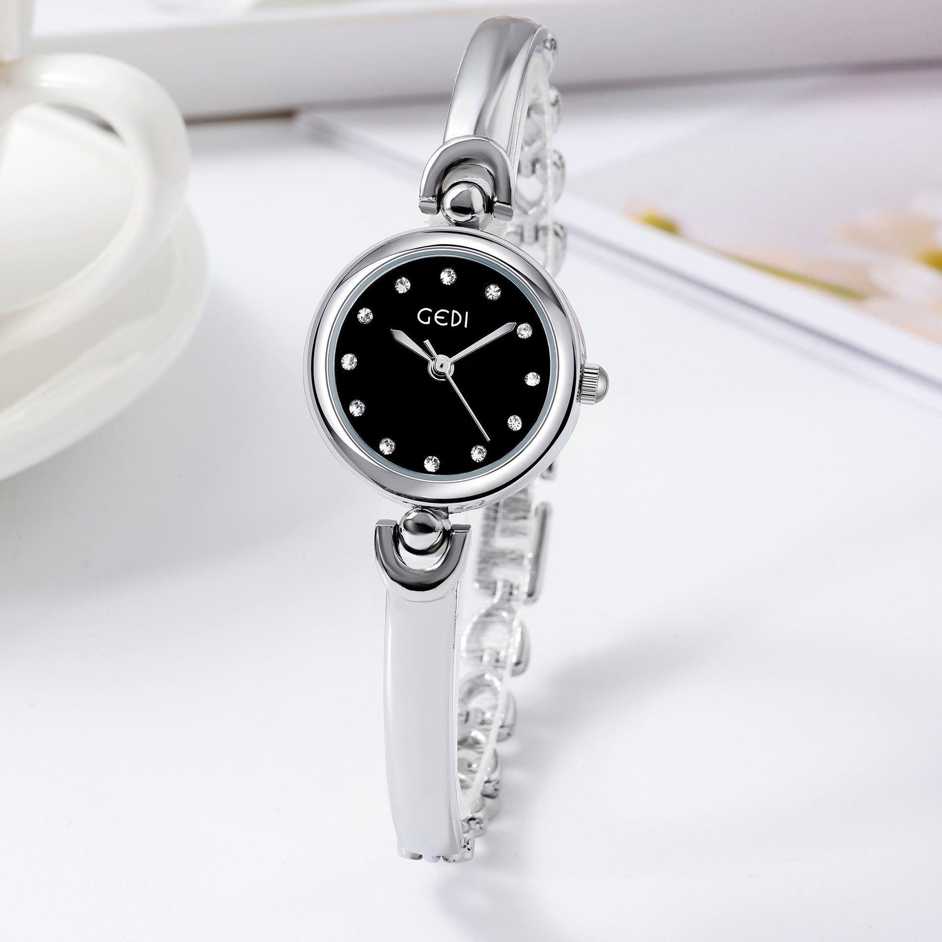 Simple Design Small Exquisite Round Dial Bangle Watch Quartz Watch - ZA-ZOLA