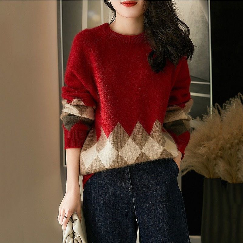 Christmas Red Round-Neck Knitwear – Loose Sweater for Women - ZA-ZOLA