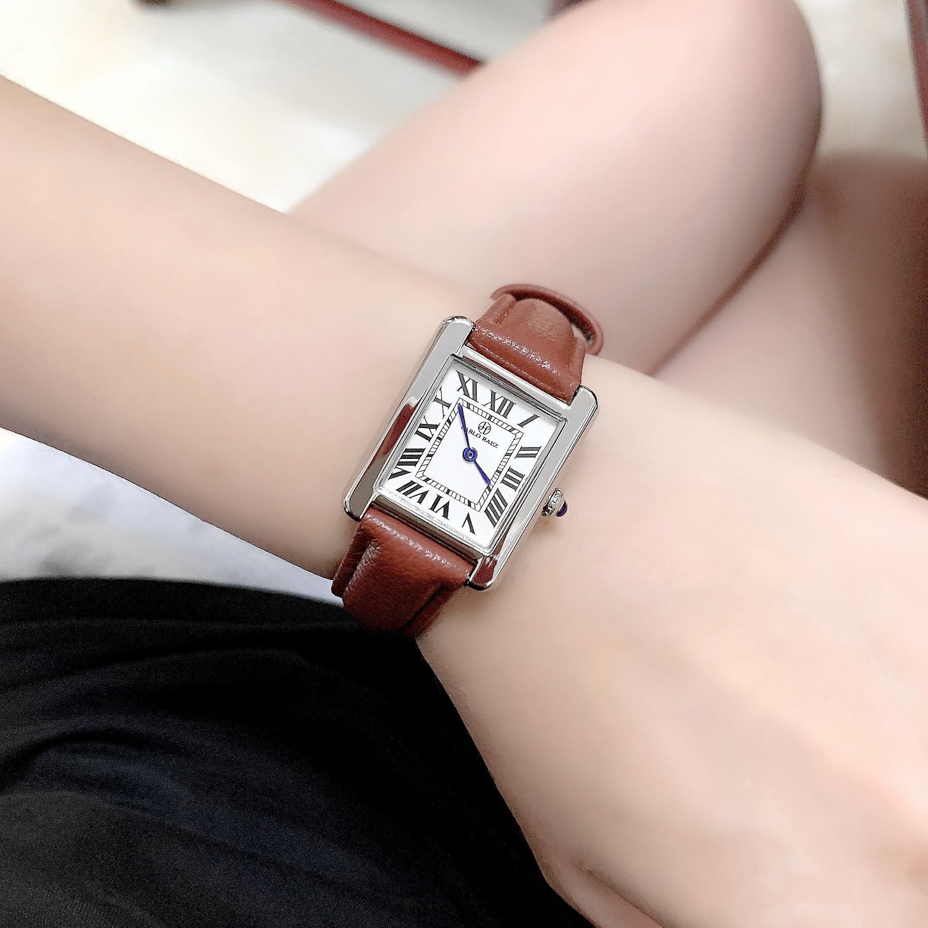 Women's Belt Rectangular Dial Roman Scale Quartz Watch - ZA-ZOLA