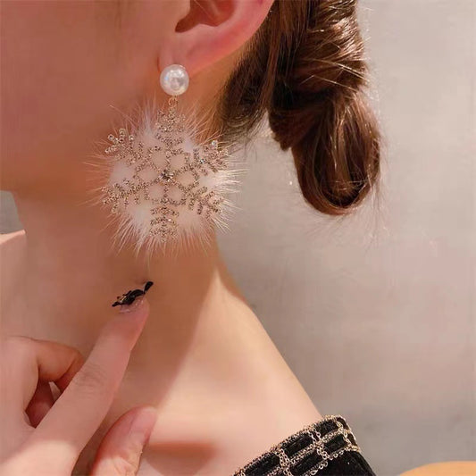 Christmas Snowflake Earrings – Zircon & Pearl Exaggerated Festive Jewelry for Women - ZA-ZOLA