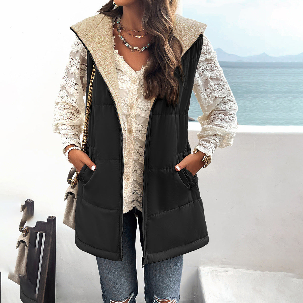 Winterweste für Damen – Lockere mittellange Baumwolljacke mit Kapuze und Taschen, warmer flauschiger Mantel mit Reißverschluss