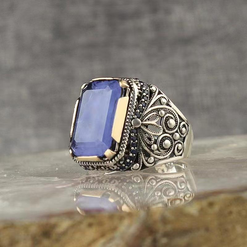 Vintage National Style Textured Two-tone Ring - ZA-ZOLA