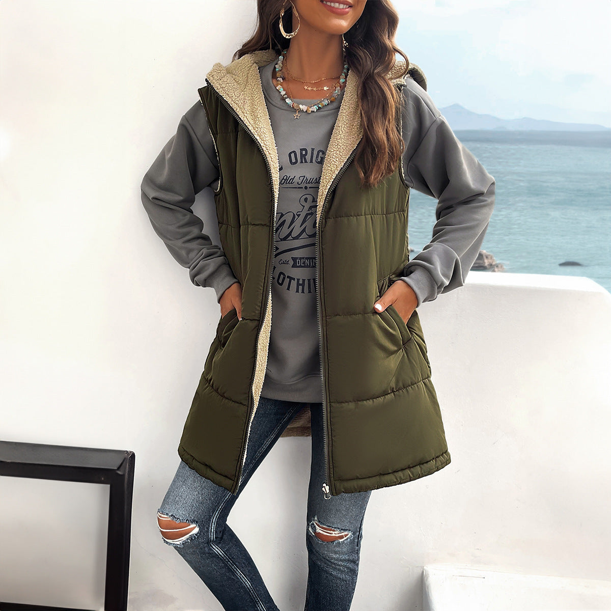 Winterweste für Damen – Lockere mittellange Baumwolljacke mit Kapuze und Taschen, warmer flauschiger Mantel mit Reißverschluss