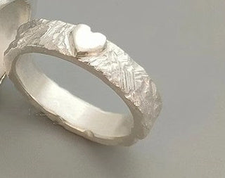 Hand In Hand White Head Love Couple Ring Open - ZA-ZOLA