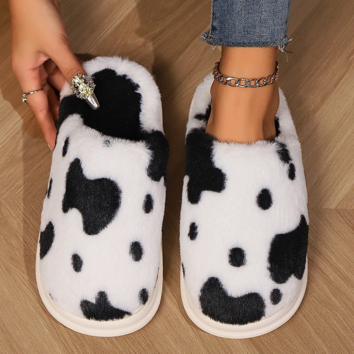 Cute Cow Spotted Plush Slippers Winter Warm Non-slip Bedroom Floor Fuzzy Slipper Couple Women House Shoes - ZA-ZOLA